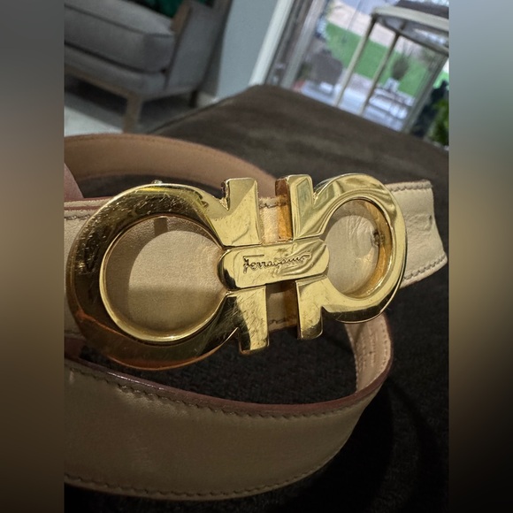 Salvatore Ferragamo GANCINI beige and gold belt M - Picture 13 of 13